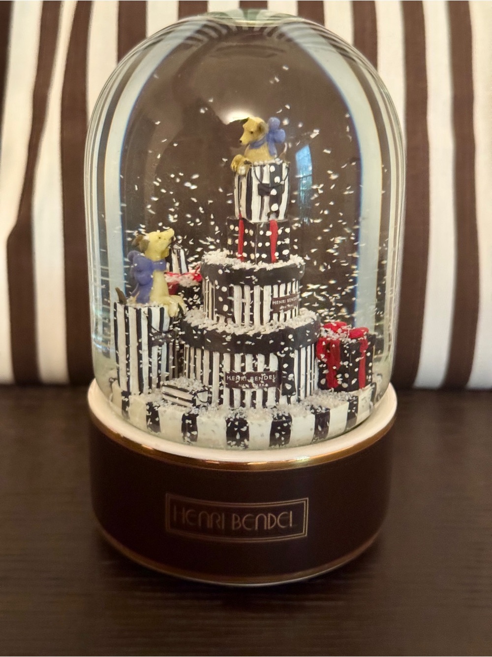 New! VHTF Henri Bendel Black & White Striped Bags “Puppy Love” Snow Globe Decor